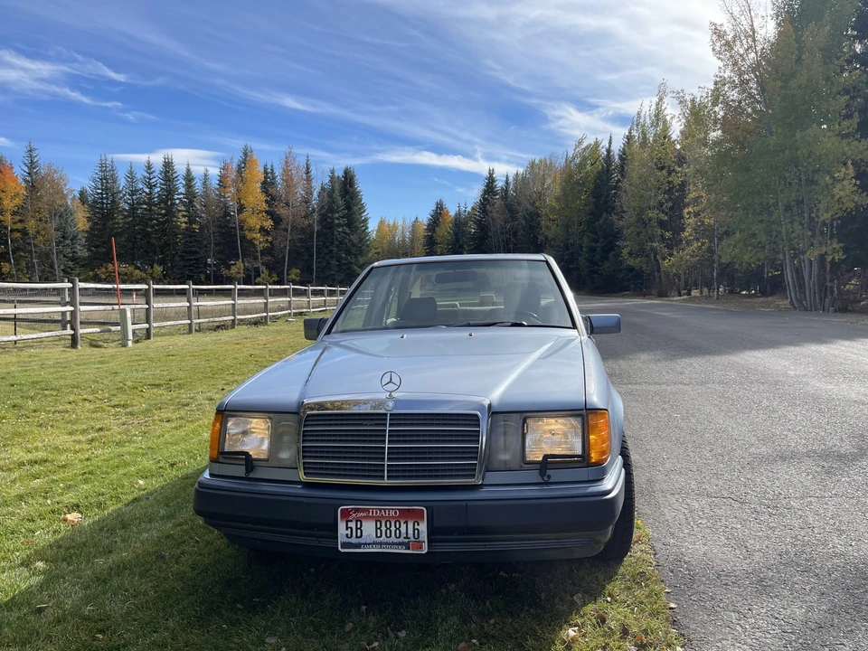 1992 Mercedes-Benz W124 E-Class - Image 4 of 31