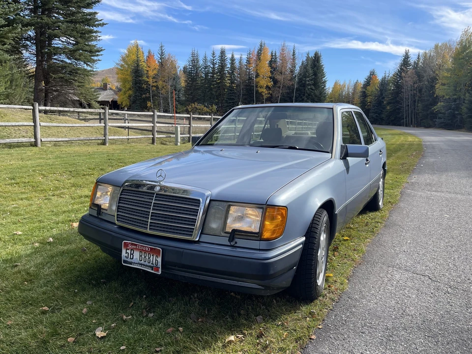 1992 Mercedes-Benz W124 E-Class - Image 3 of 31