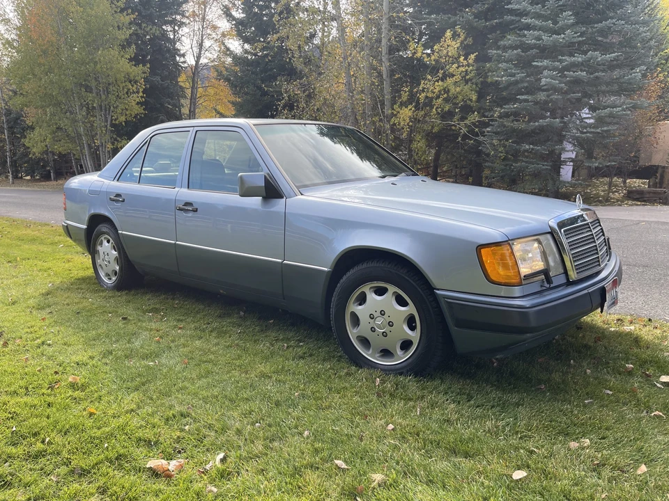 1992 Mercedes-Benz W124 E-Class - Image 8 of 31