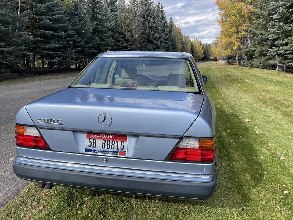 1992 Mercedes-Benz W124 E-Class - Image 11 of 31