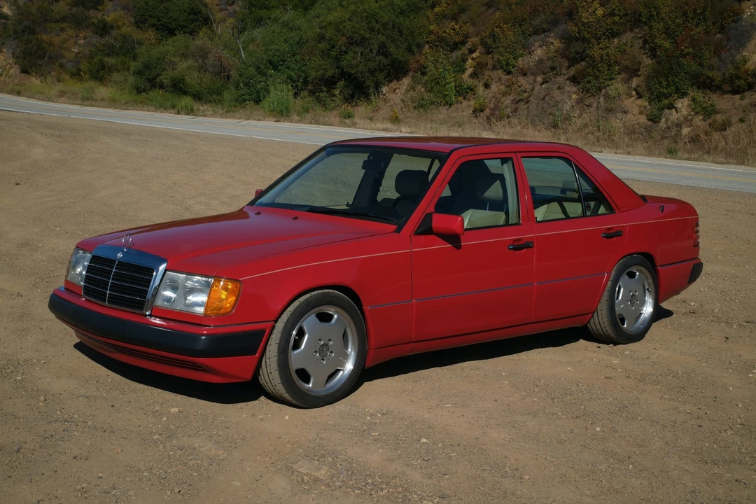 1992 Mercedes-Benz W124 E-Class - Image 2 of 31