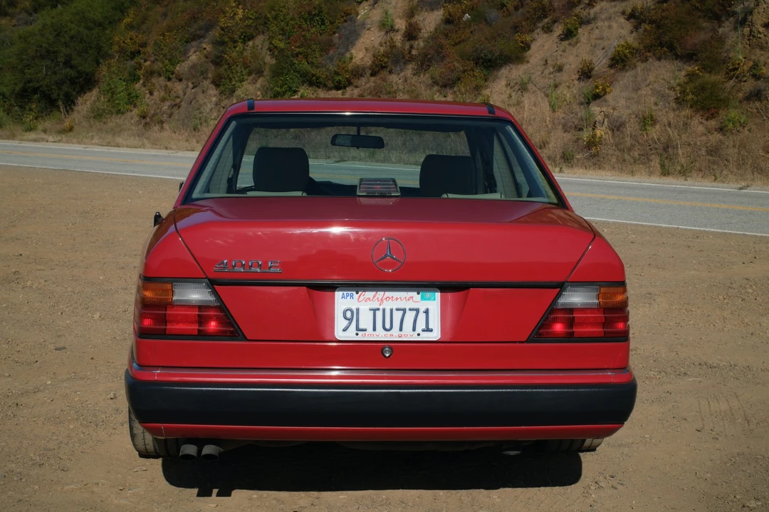 1992 Mercedes-Benz W124 E-Class - Image 21 of 31