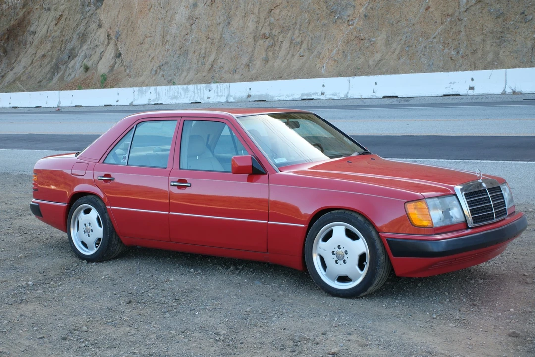 1992 Mercedes-Benz W124 E-Class - Image 13 of 31