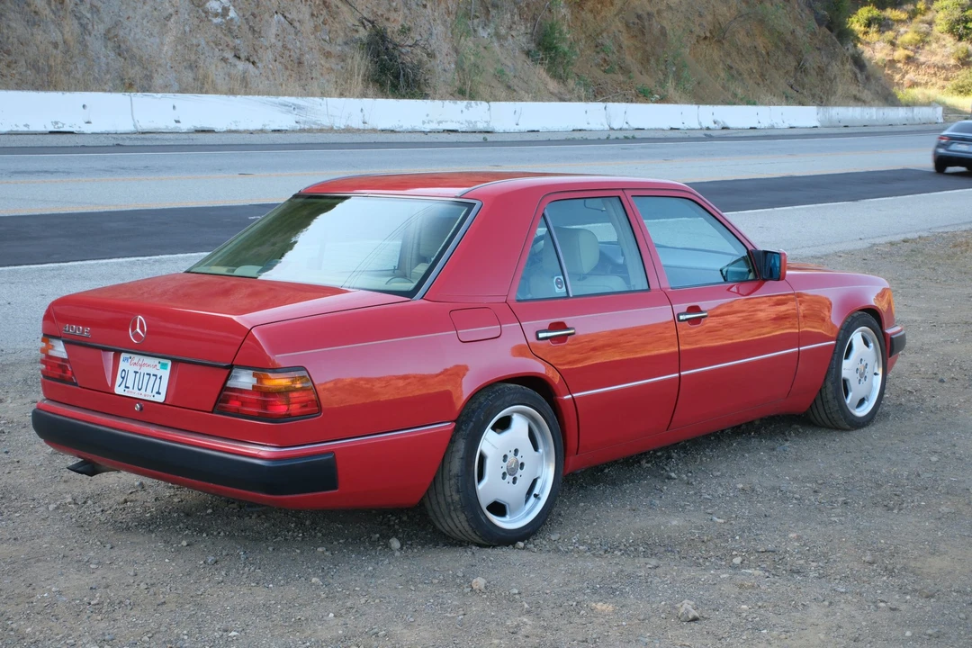 1992 Mercedes-Benz W124 E-Class - Image 17 of 31
