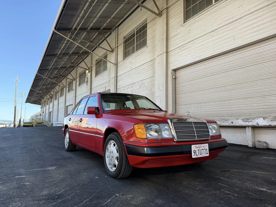 1992 Mercedes-Benz W124 E-Class - Image 23 of 31