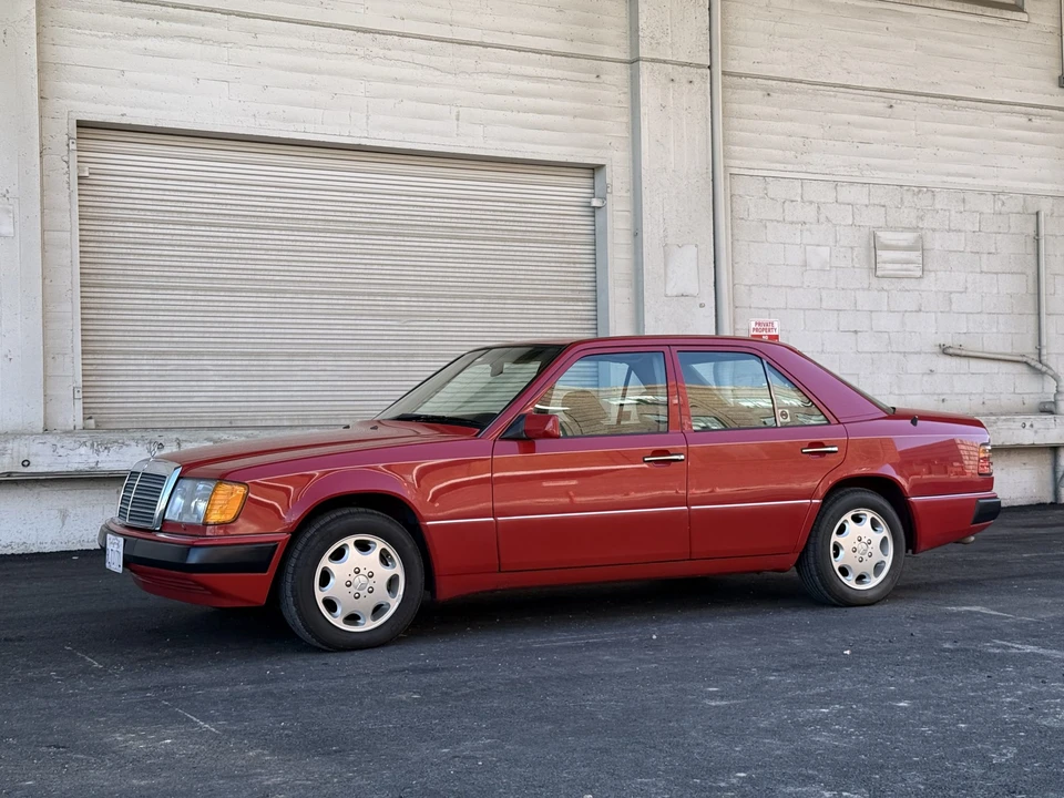 1992 Mercedes-Benz W124 E-Class - Image 9 of 31