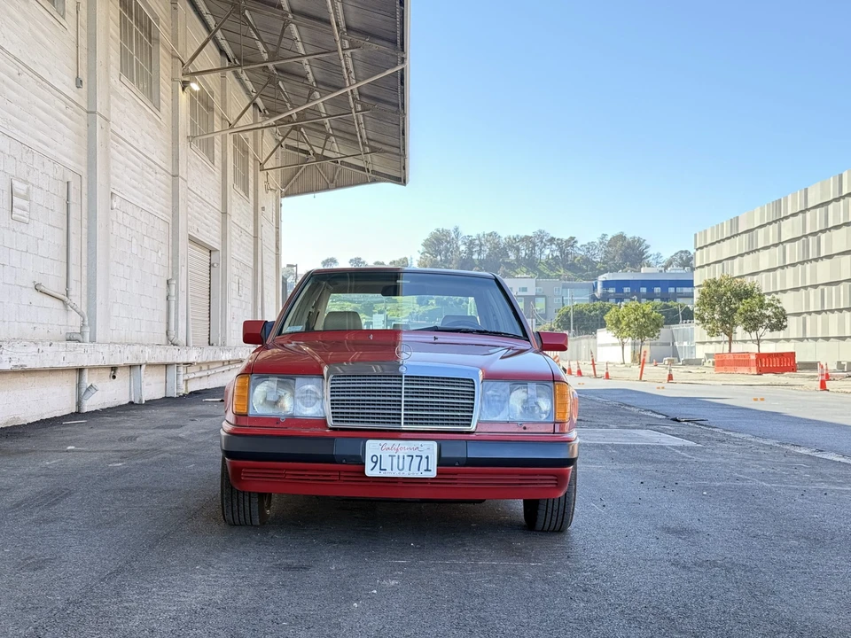 1992 Mercedes-Benz W124 E-Class - Image 26 of 31