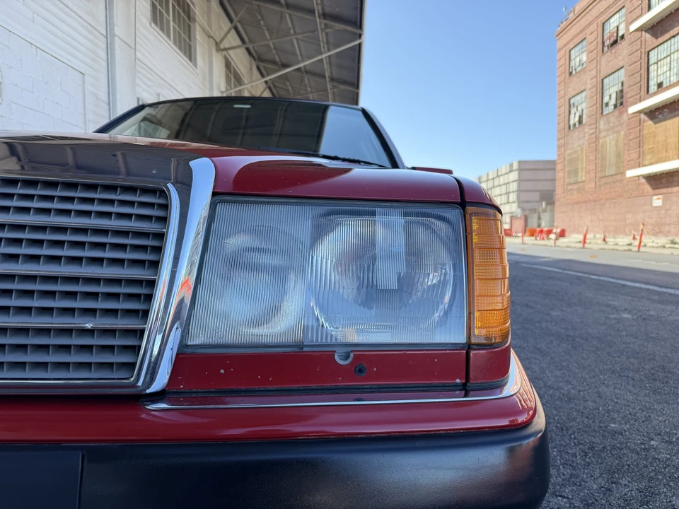 1992 Mercedes-Benz W124 E-Class - Image 31 of 31