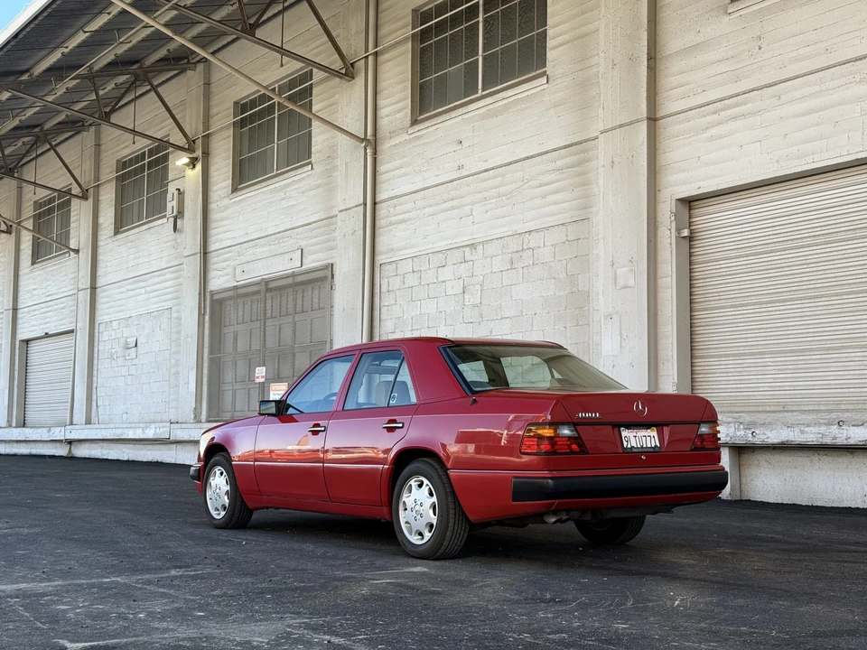 1992 Mercedes-Benz W124 E-Class - Image 12 of 31