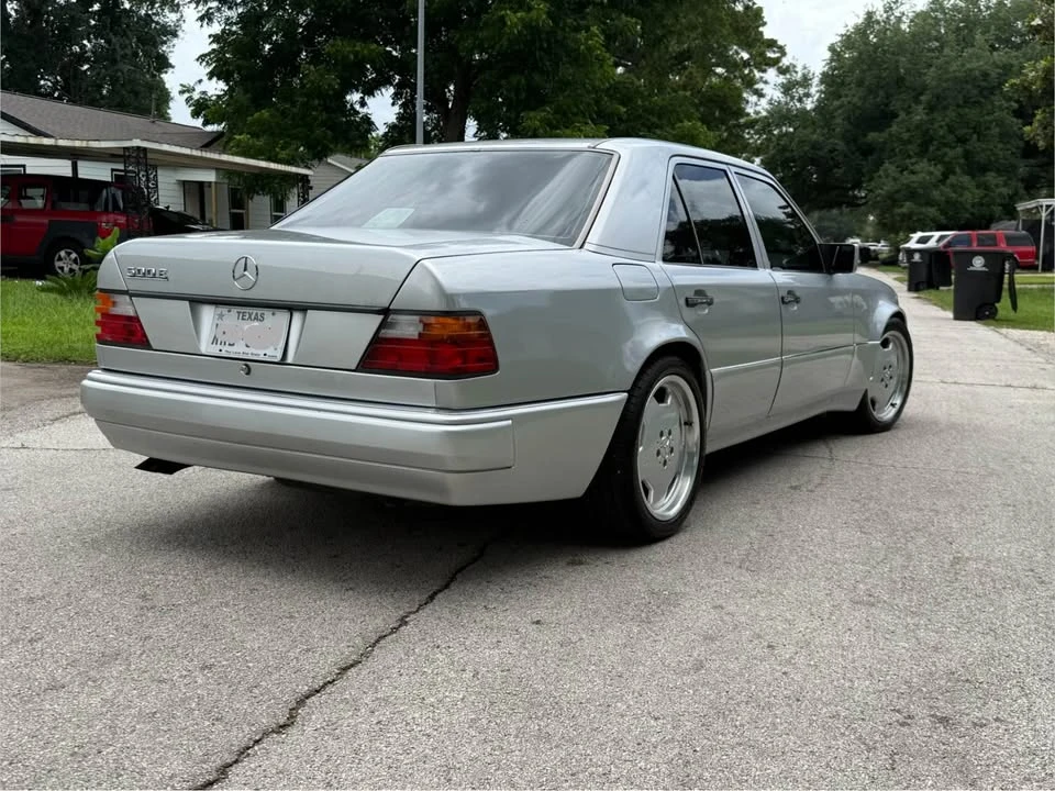 1992 Mercedes-Benz 500E & E500 - Image 9 of 11