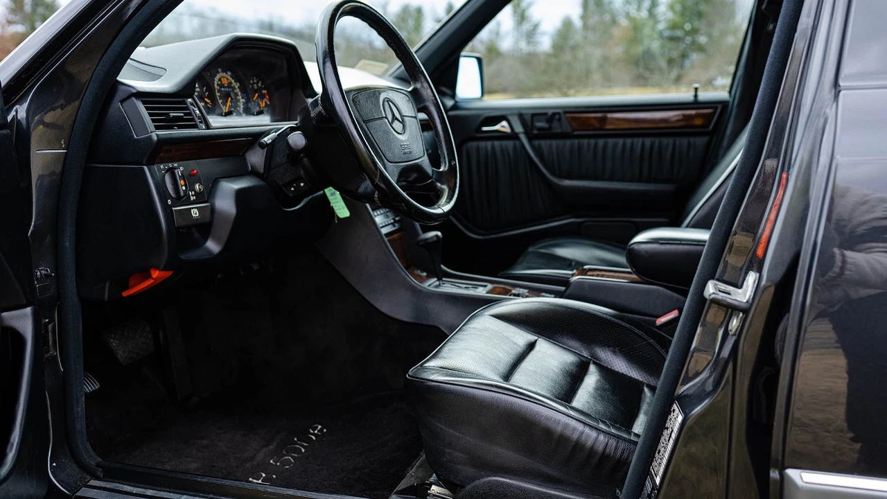 1992 Mercedes-Benz 500E & E500 - Image 6 of 31