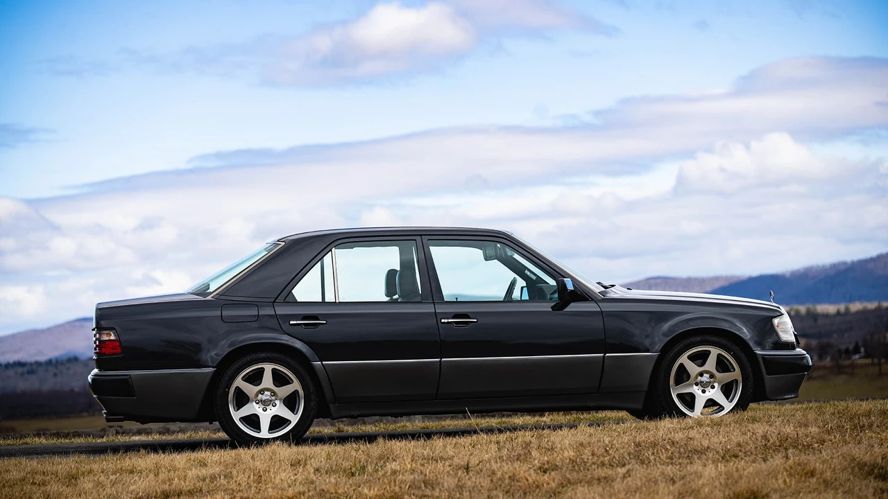 1992 Mercedes-Benz 500E & E500 - Image 15 of 31
