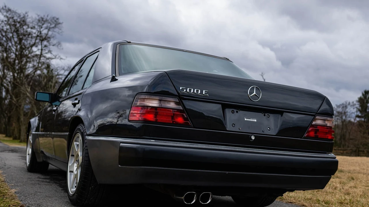 1992 Mercedes-Benz 500E & E500 - Image 29 of 31