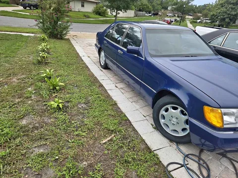 1992 Mercedes-Benz 500 SEL Sedan 4D
