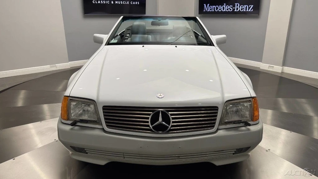 1992 Mercedes-Benz R129 SL-Class - Image 8 of 24