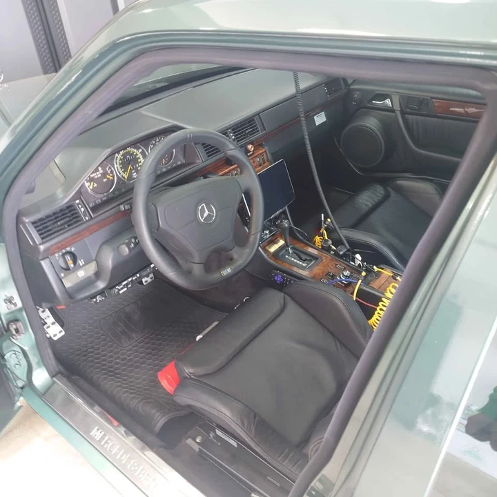 1992 Mercedes-Benz 500E & E500 - Image 4 of 8