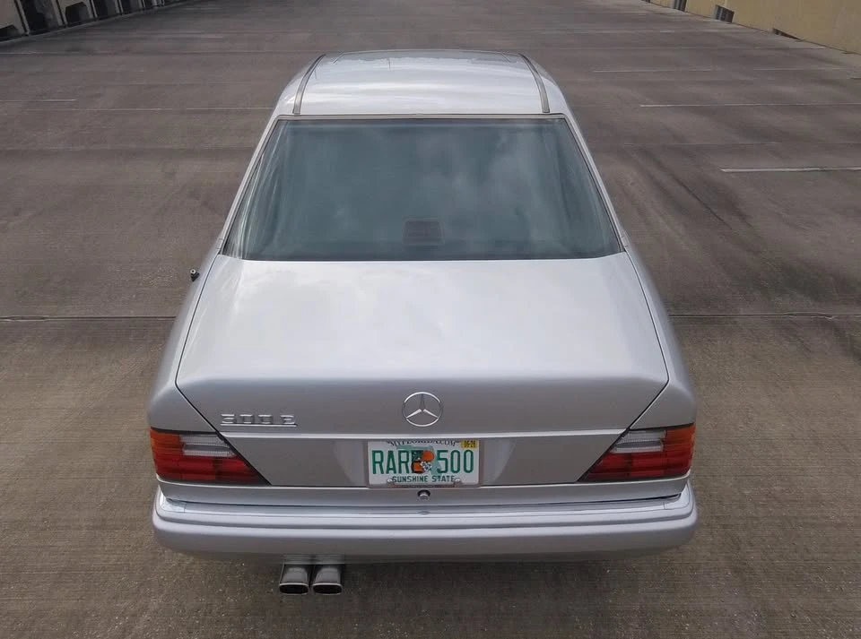 1992 Mercedes-Benz 500E & E500 - Image 4 of 19
