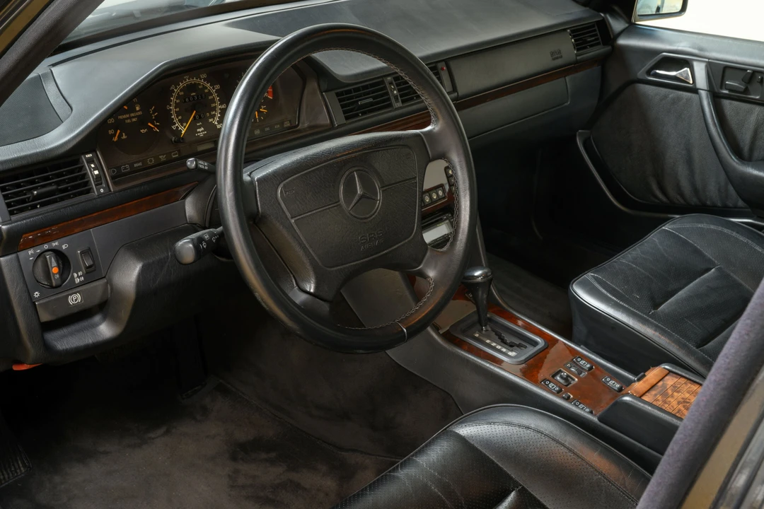 1992 Mercedes-Benz 500E & E500 - Image 11 of 24
