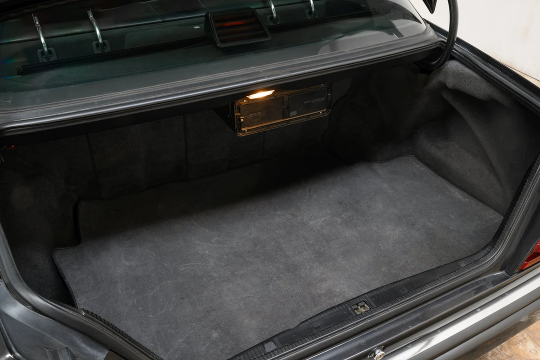 1992 Mercedes-Benz 500E & E500 - Image 16 of 24