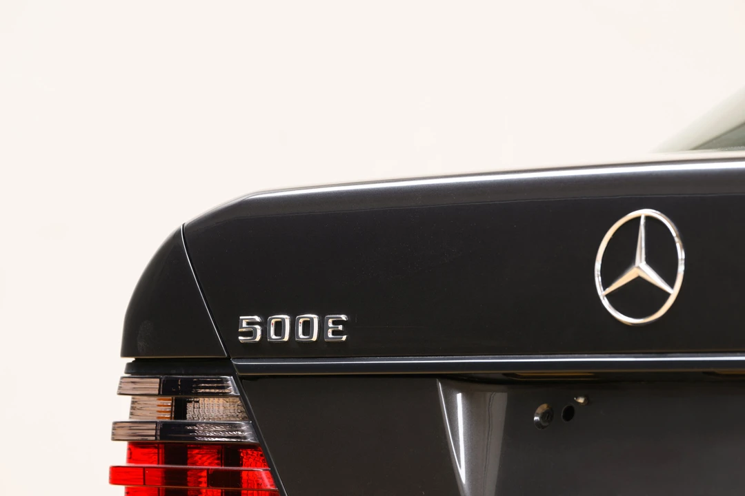 1992 Mercedes-Benz 500E & E500 - Image 23 of 24