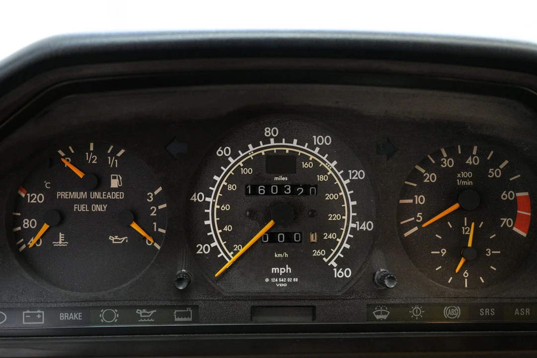 1992 Mercedes-Benz 500E & E500 - Image 13 of 24