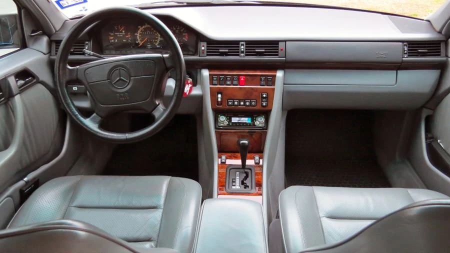 1992 Mercedes-Benz 500E & E500 - Image 4 of 8