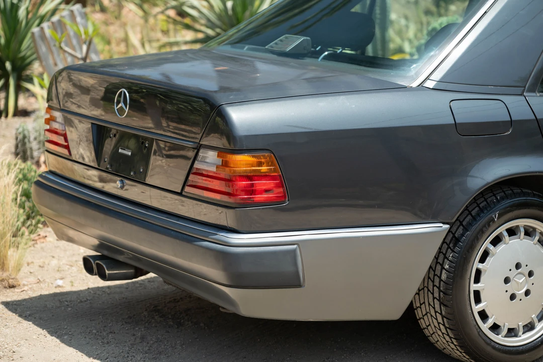 1992 Mercedes-Benz 500E & E500 - Image 4 of 31