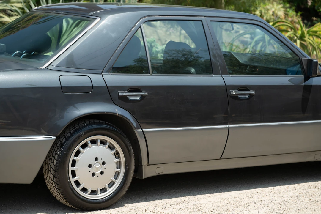 1992 Mercedes-Benz 500E & E500 - Image 22 of 31