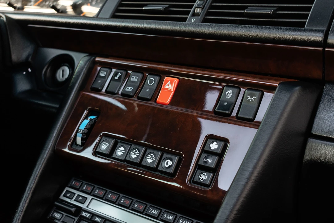 1992 Mercedes-Benz 500E & E500 - Image 29 of 31