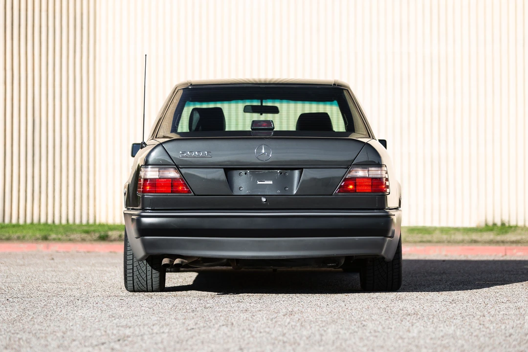 1992 Mercedes-Benz 500E & E500 - Image 4 of 31