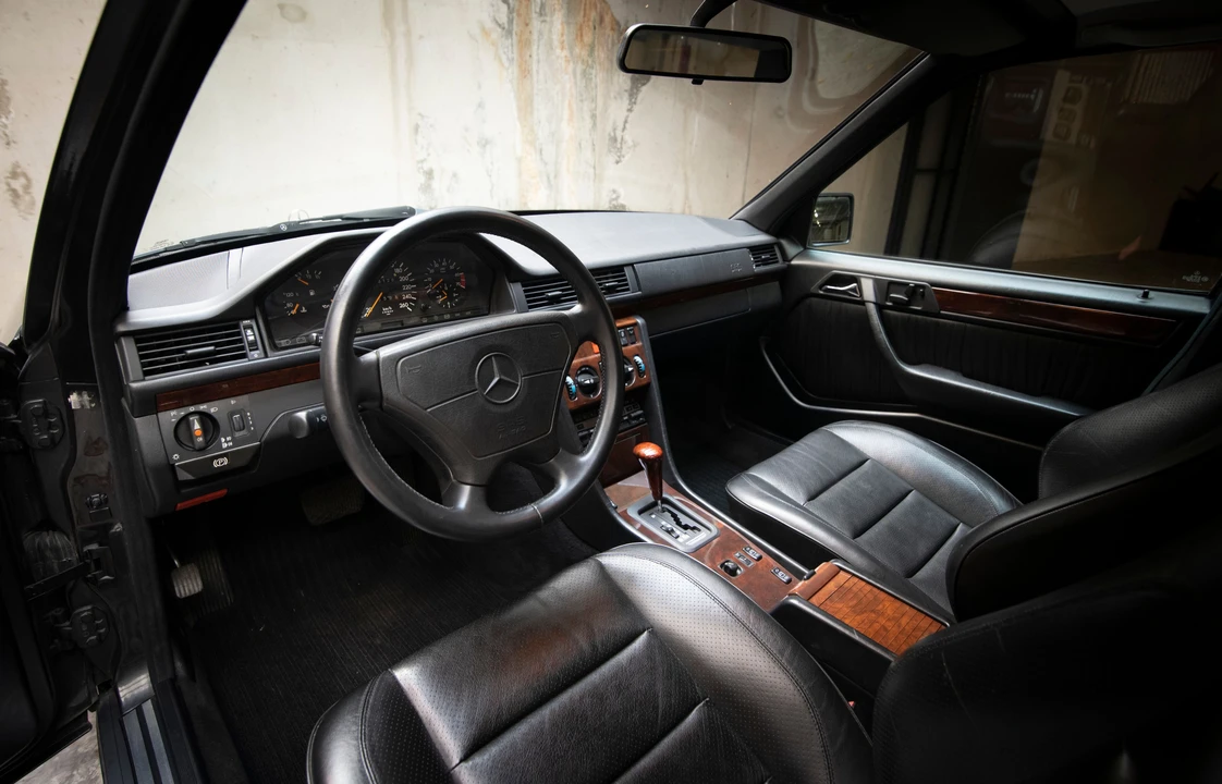 1992 Mercedes-Benz 500E & E500 - Image 18 of 31