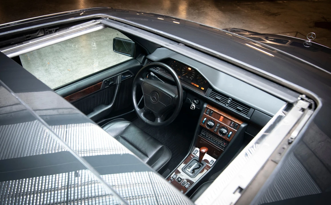 1992 Mercedes-Benz 500E & E500 - Image 17 of 31