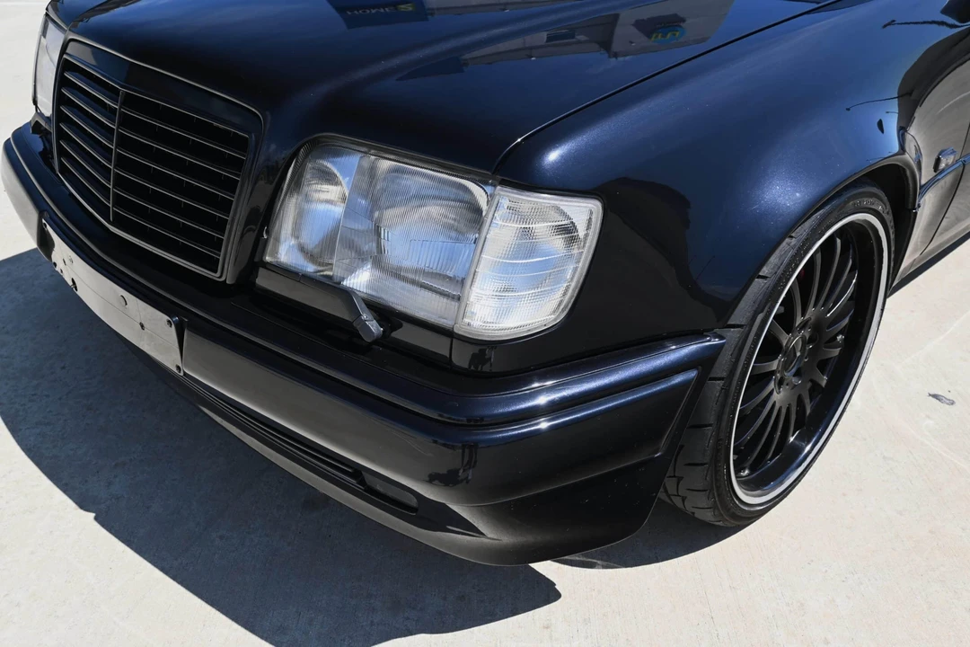 1992 Mercedes-Benz 500E & E500 - Image 14 of 31