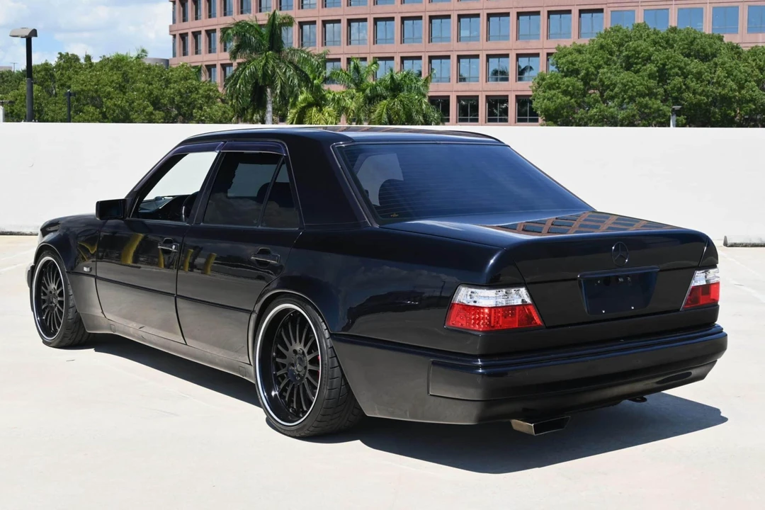 1992 Mercedes-Benz 500E & E500 - Image 4 of 31
