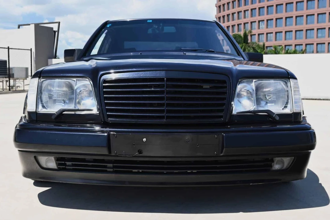 1992 Mercedes-Benz 500E & E500 - Image 2 of 31