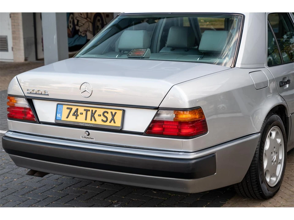 1992 Mercedes-Benz 500E & E500 - Image 4 of 10