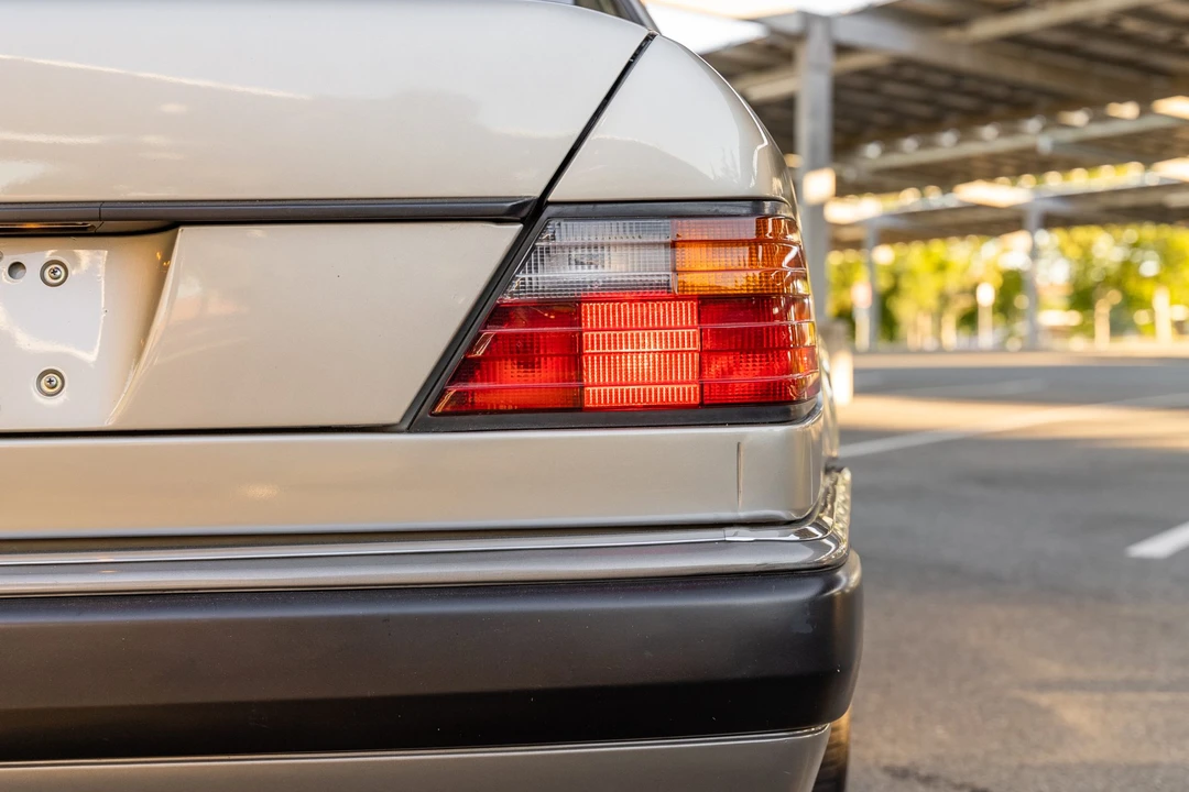 1992 Mercedes-Benz 500E & E500 - Image 26 of 31