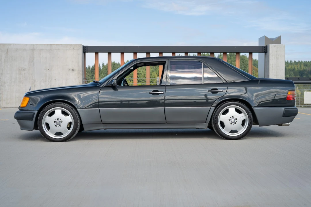 1992 Mercedes-Benz 500E & E500 - Image 12 of 31