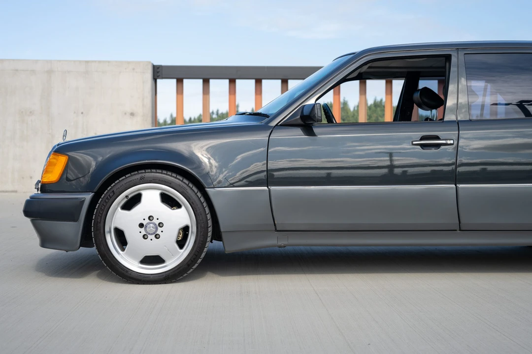 1992 Mercedes-Benz 500E & E500 - Image 30 of 31