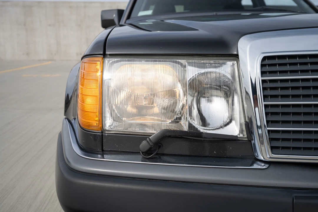 1992 Mercedes-Benz 500E & E500 - Image 23 of 31