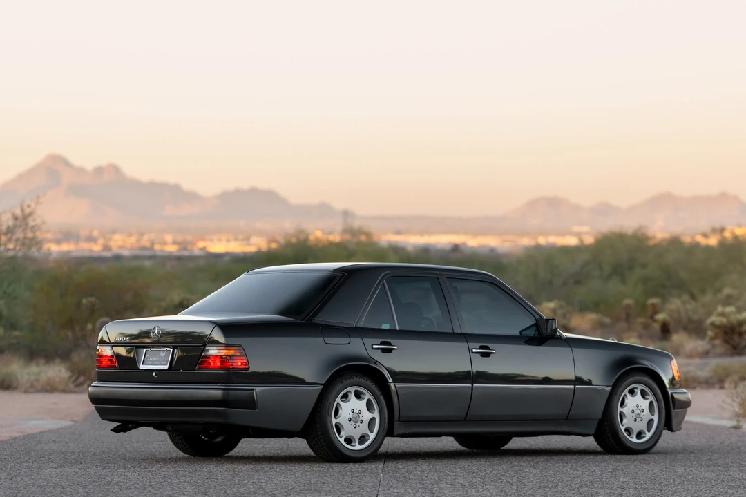 1992 Mercedes-Benz 500E & E500 - Image 9 of 31