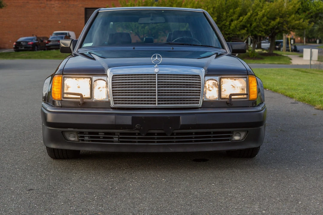 1992 Mercedes-Benz 500E & E500 - Image 10 of 31