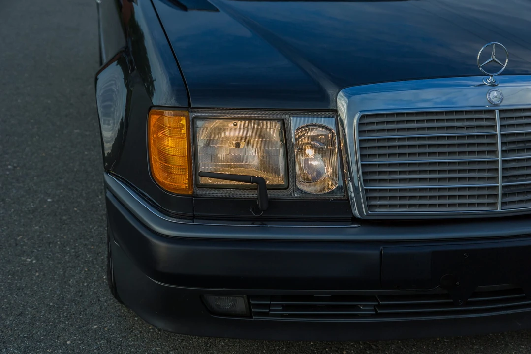 1992 Mercedes-Benz 500E & E500 - Image 18 of 31