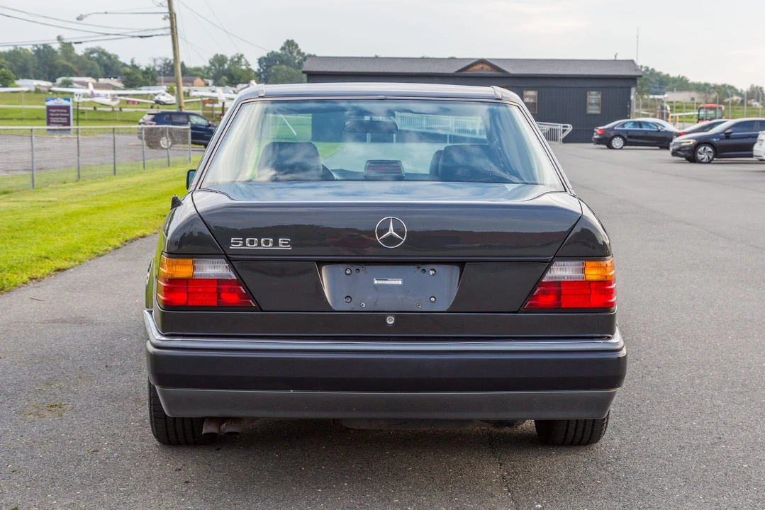 1992 Mercedes-Benz 500E & E500 - Image 15 of 31