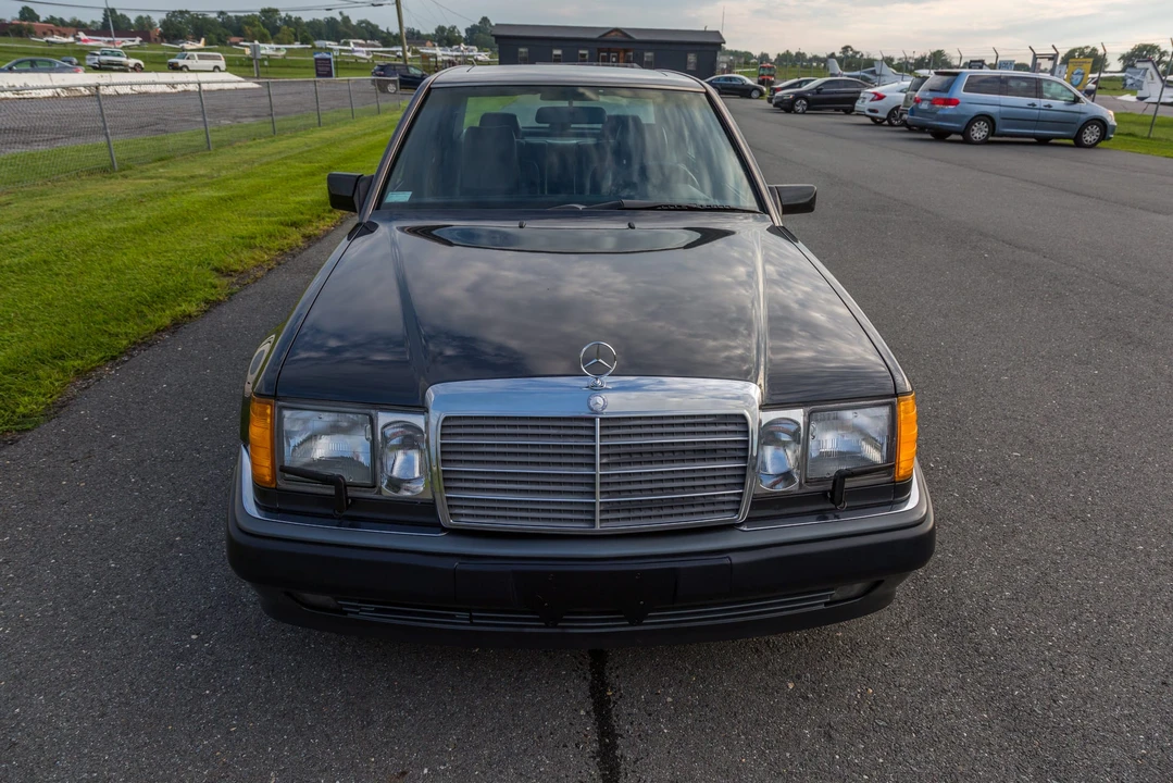 1992 Mercedes-Benz 500E & E500 - Image 12 of 31