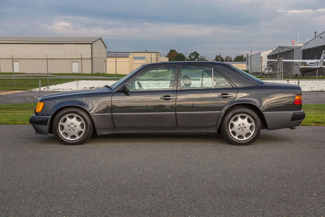1992 Mercedes-Benz 500E & E500 - Image 4 of 31