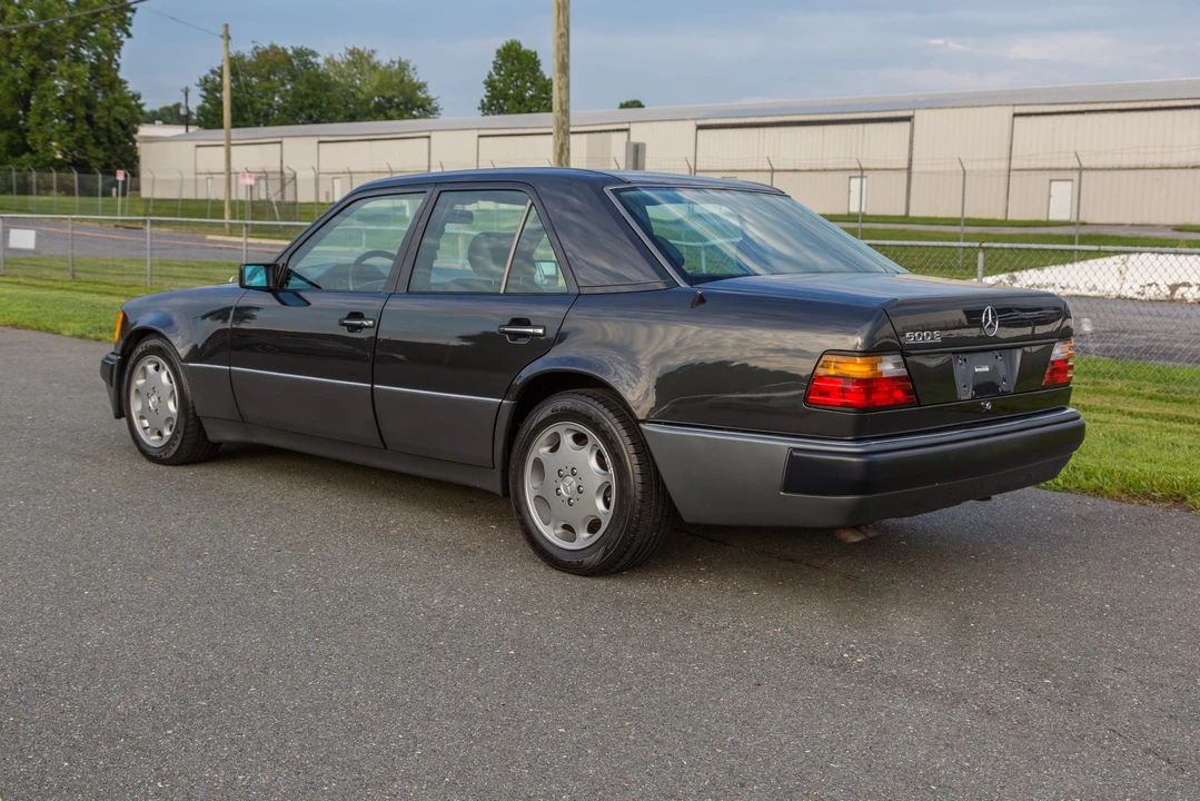 1992 Mercedes-Benz 500E & E500 - Image 5 of 31