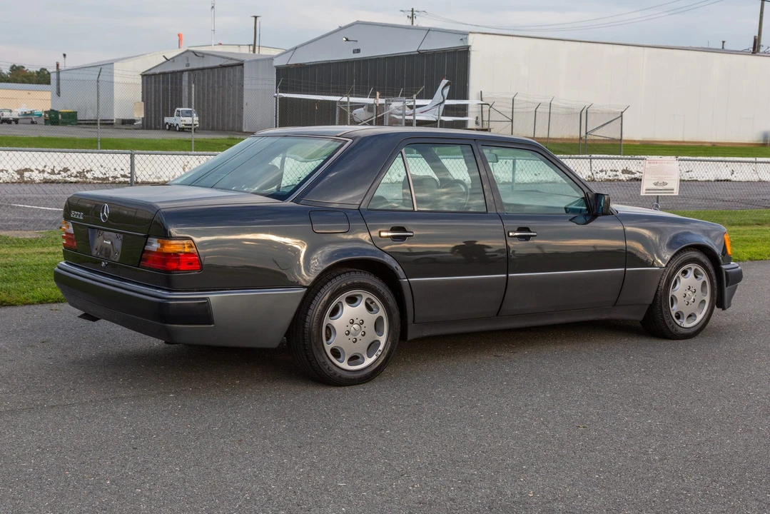 1992 Mercedes-Benz 500E & E500 - Image 7 of 31