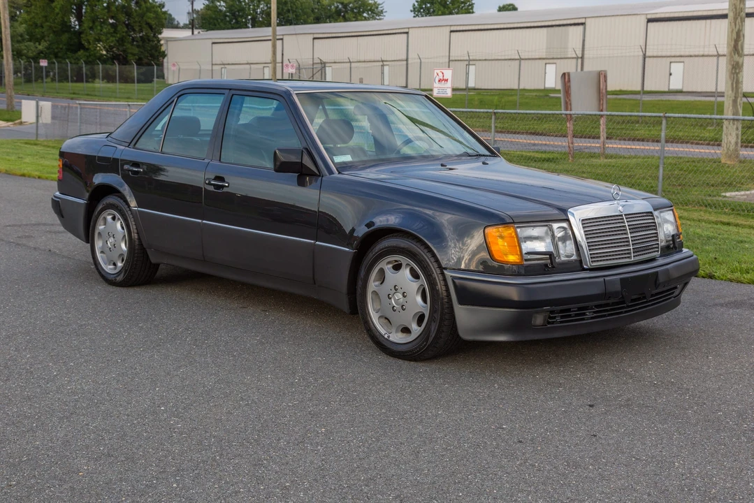 1992 Mercedes-Benz 500E & E500 - Image 9 of 31
