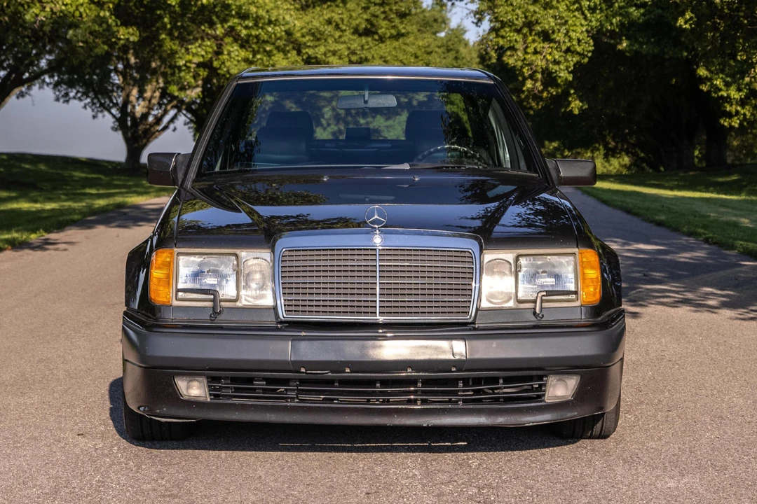 1992 Mercedes-Benz 500E & E500 - Image 2 of 23
